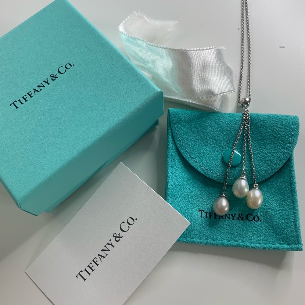 ❌SOLD❌ Tiffany & Co. Tri Color Pearl Necklace